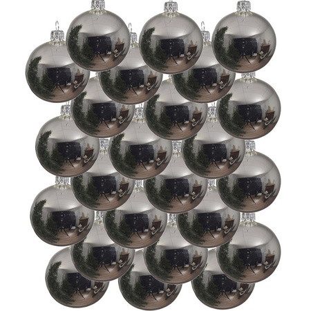 24x Zilveren glazen kerstballen 6 cm glans