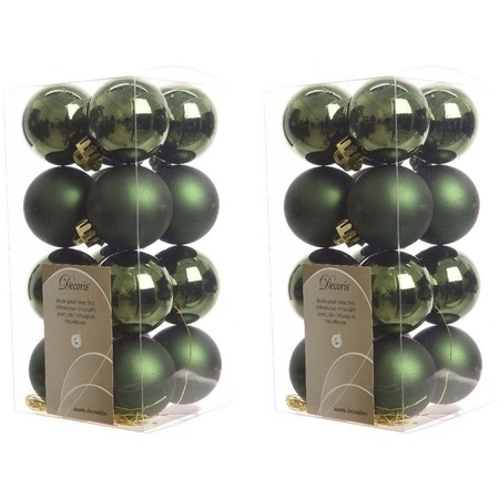 32x Dark green Christmas baubles 4 cm plastic matte/shiny