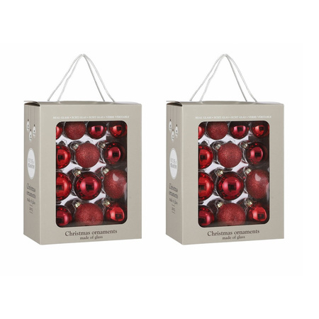 52x Glazen kerstballen rood 5-6-7 cm mat/glans