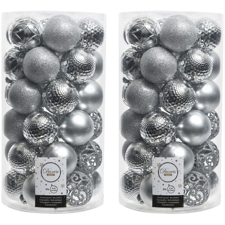 74x Zilveren kerstballen 6 cm kunststof mix