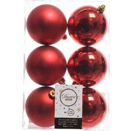 Kerstboom decoratie rood piek en 12x kerstballen 8 cm