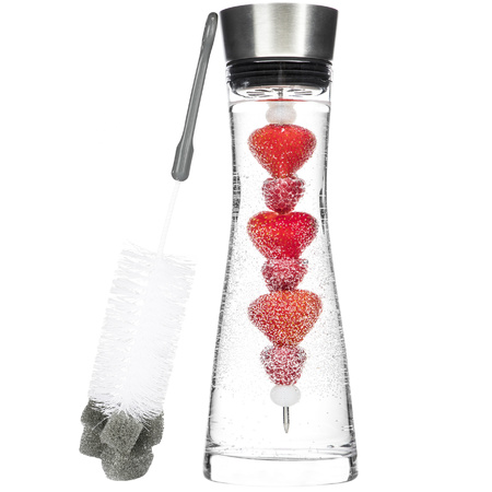 Glass carafe/pitcher with stainless steel fruit skewer and special washing-up brush 1 liter