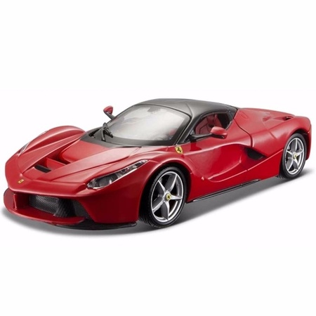 Car scale model Ferrari Laferrari red