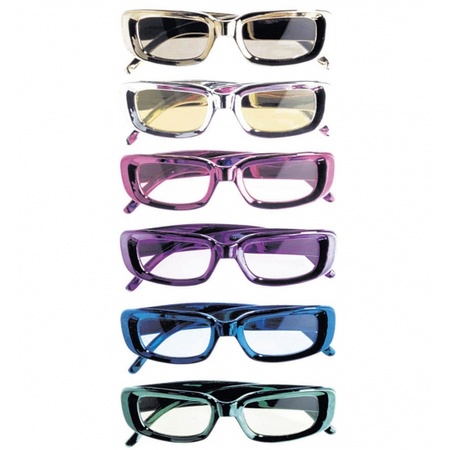 Shiny rectangular party glasses
